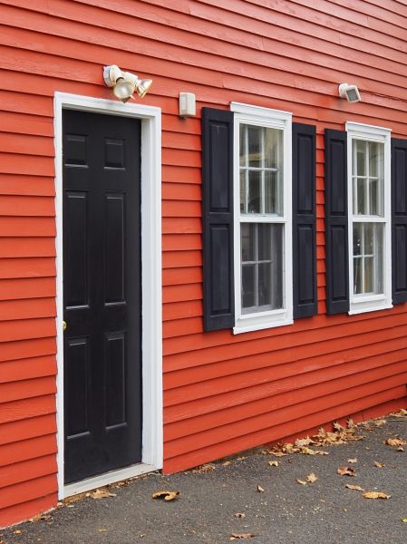 Cost of Red Vinyl Siding Installation in Arlington