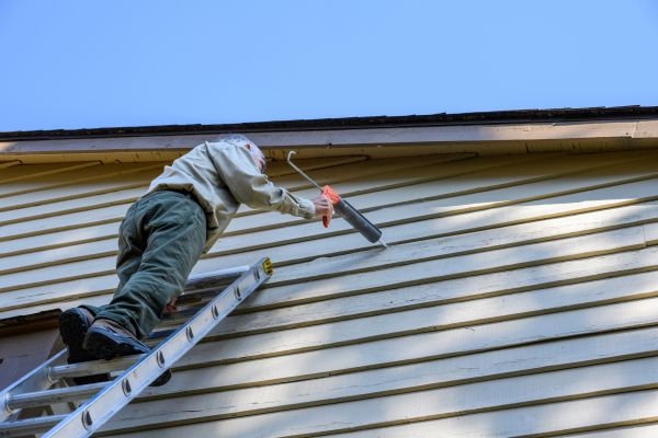 Cost of Vinyl Siding Caulk Repair in Arlington