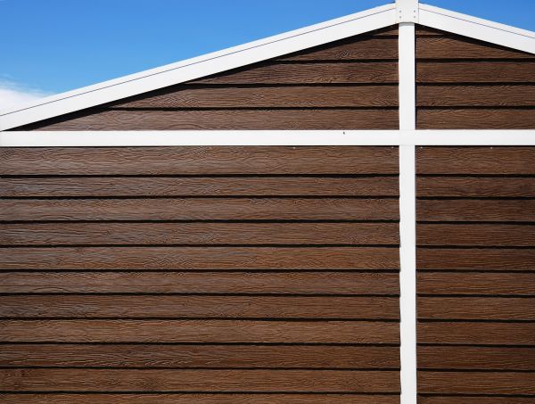 Hardwood Siding Installation in Arlington