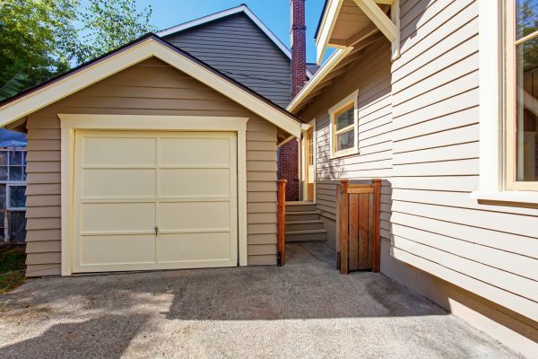 Garage Siding Replacement in Arlington